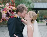 Bouquet behind head