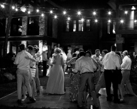 web_only_do_not_print_06112017_124451imgJ_R_wed_01757